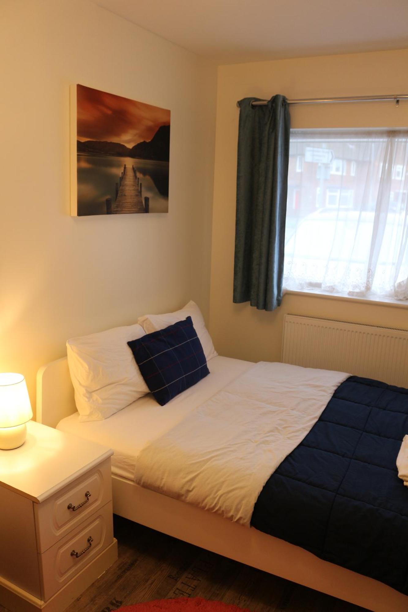 ווטפורד Ensuite Master Bedroom, Private Bathroom, Inside Family Home, Walking Distance To Harry Potter מראה חיצוני תמונה